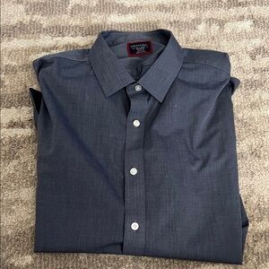 UNTUCKit Men's Charcoal Dress Shirt